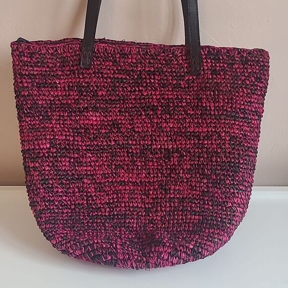 Pink and Black Woven Tote Bag Leather Handles Zip Closure - Picture 6 of 13